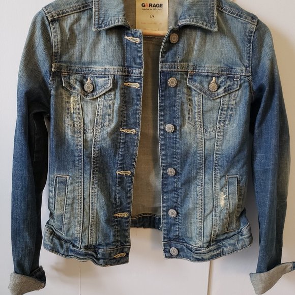 Jean Jacket - Picture 1 of 4